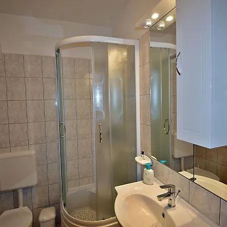 Appartement In Near Hidrobaza