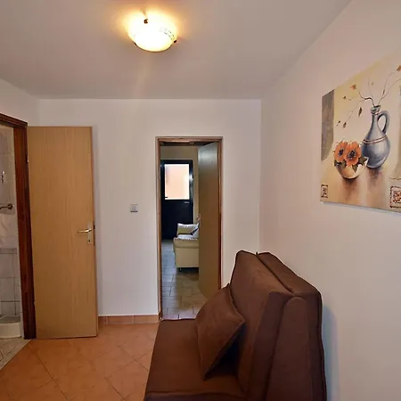 In Near Hidrobaza شقة