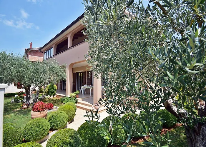 In Near Hidrobaza Pula